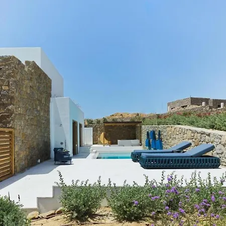 מלון Lyo Ii Boutique 5*