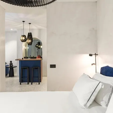 Lyo Ii Boutique 5*